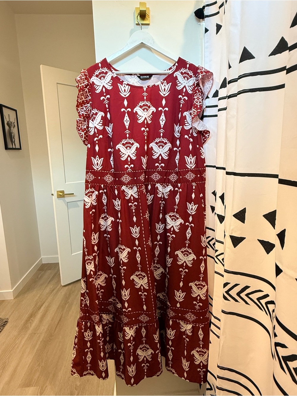 Bloomchic Red Printed Maxi Dress with White Floral Motif 22/24 w/ pockets